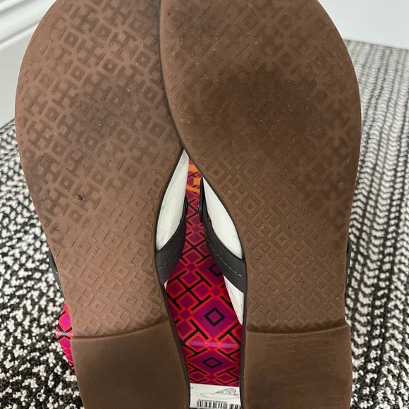 Tory Burch Dark Gray Leather Miller Sandals Size 8 - Picture 3 of 3